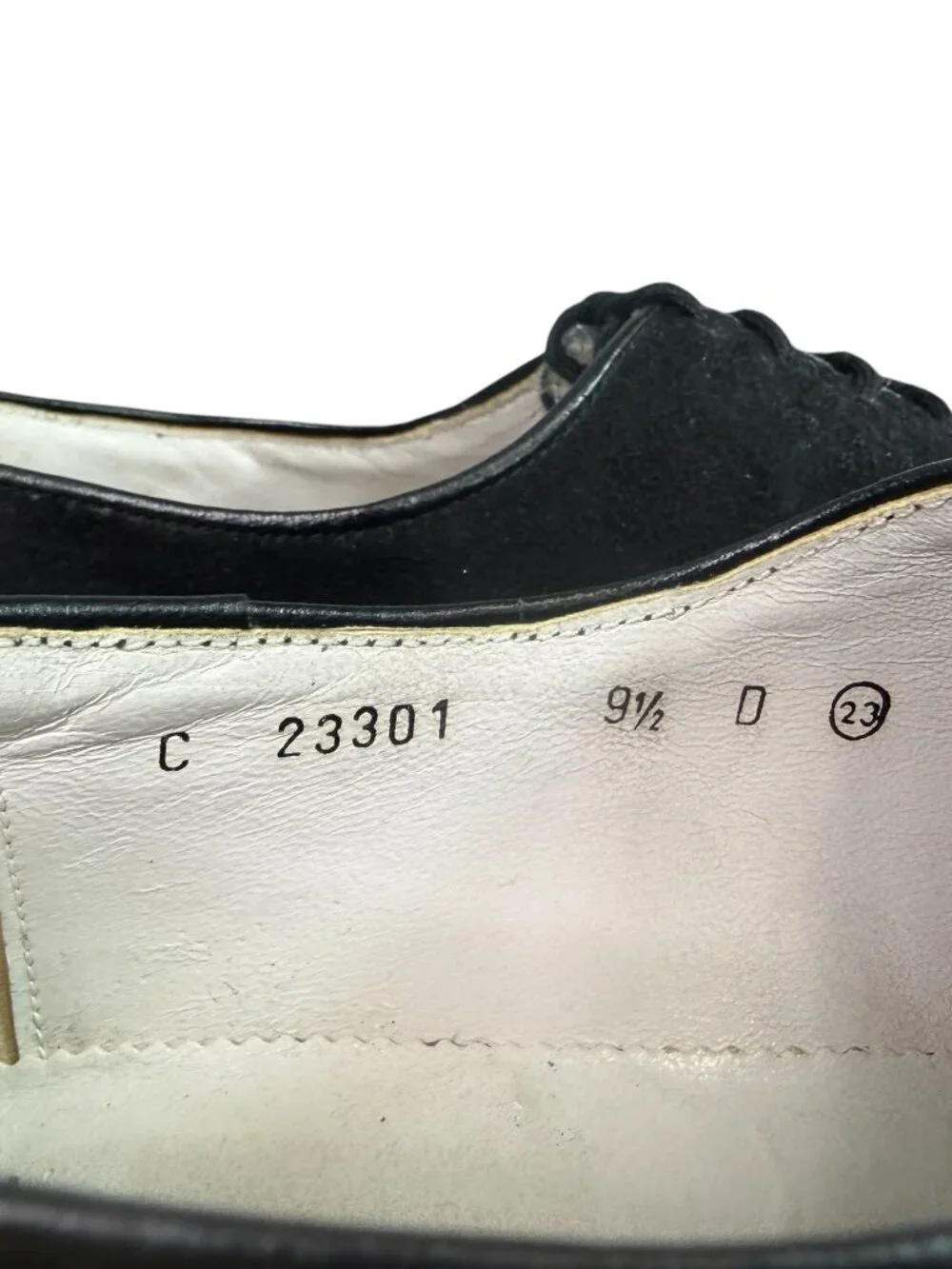 Pierre Cardin Men's Vintage Black Suede Oxfords w/ Silver Stitching Size US 10